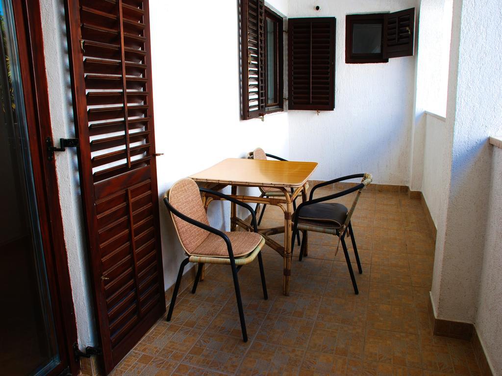 Nada Apartments Porec Exterior photo