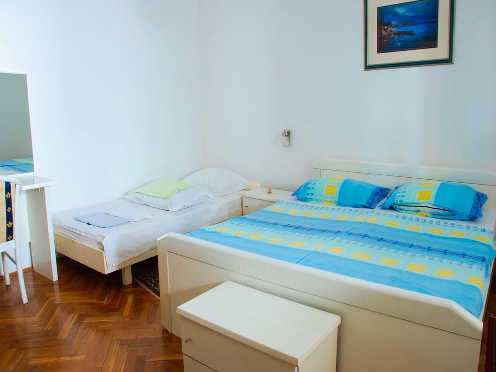 Nada Apartments Porec Exterior photo