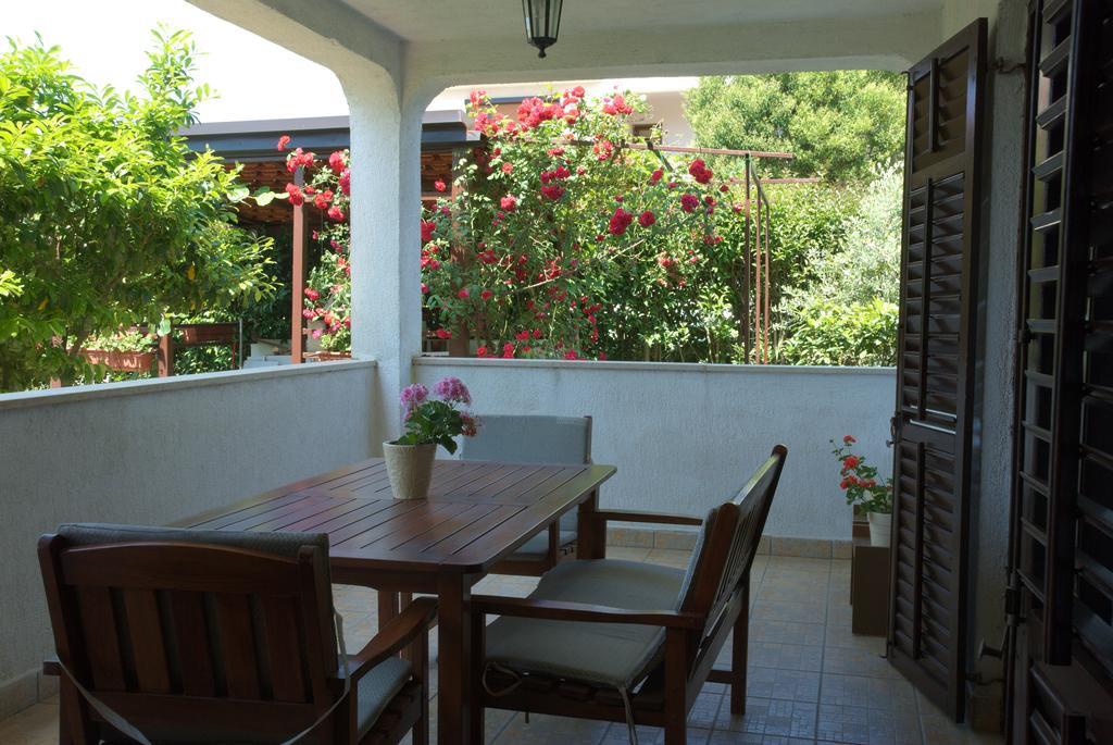 Nada Apartments Porec Exterior photo
